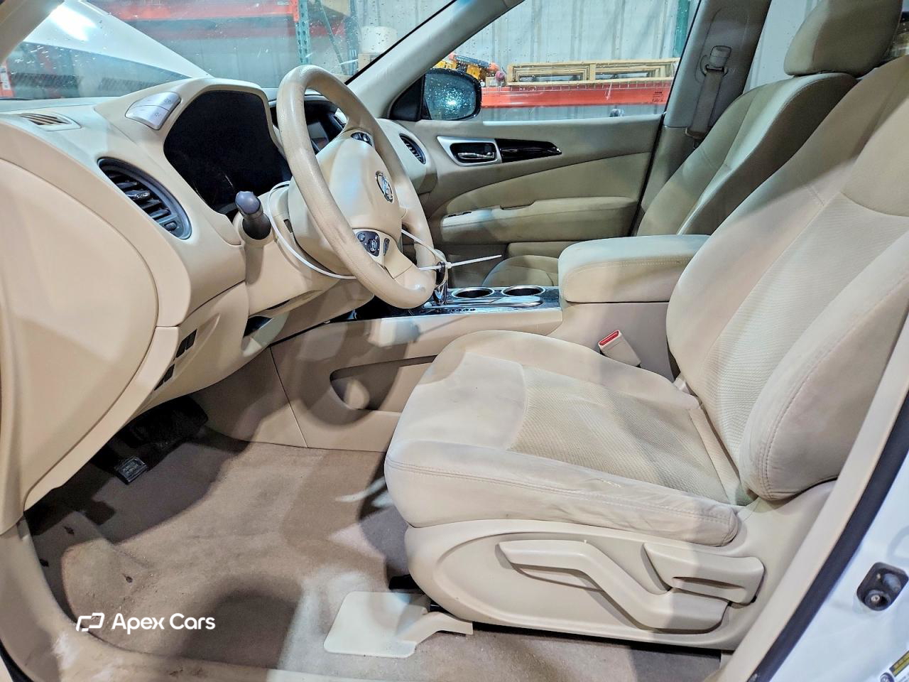 Nissan Pathfinder 2013