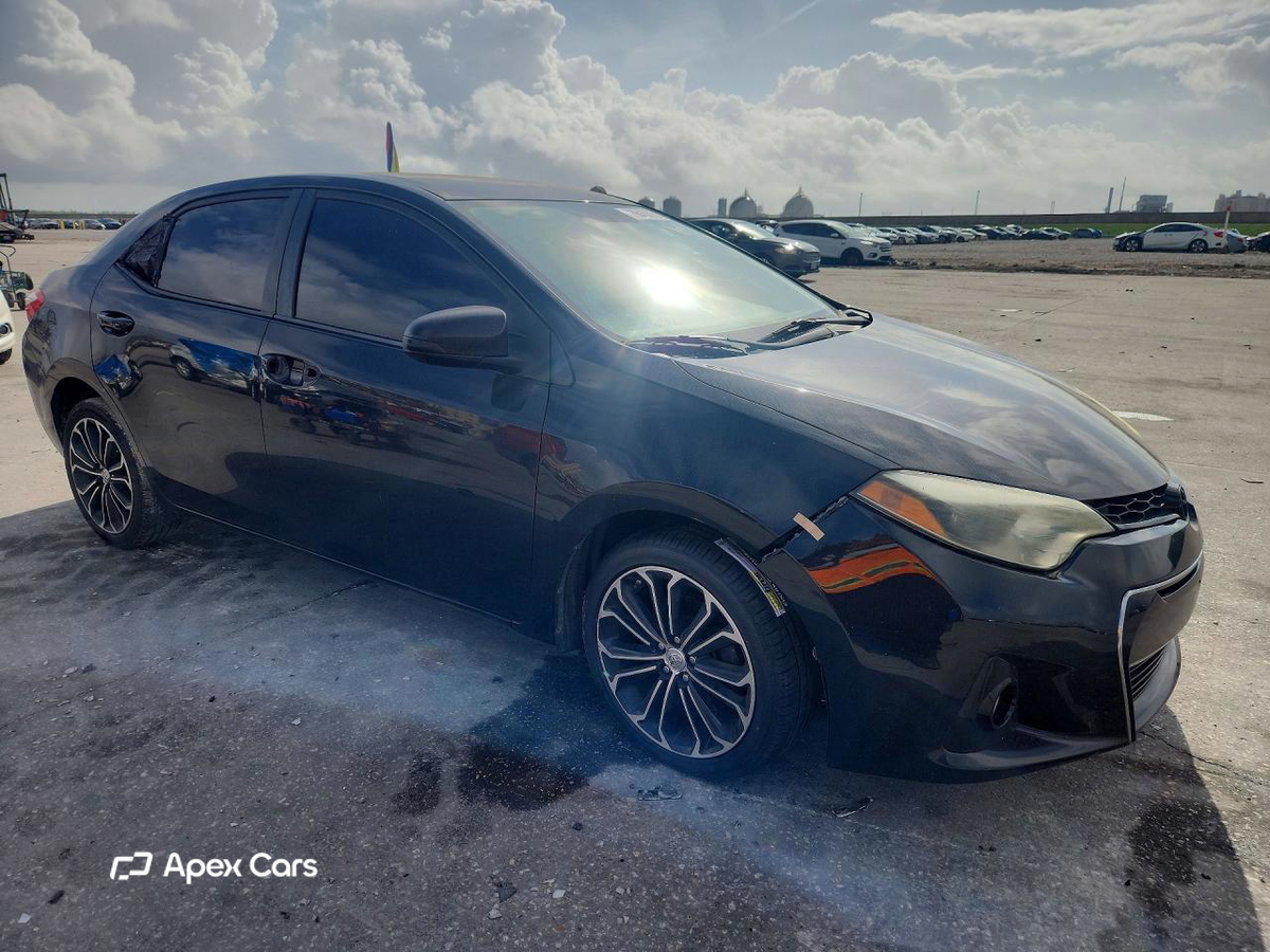 Toyota Corolla 2015