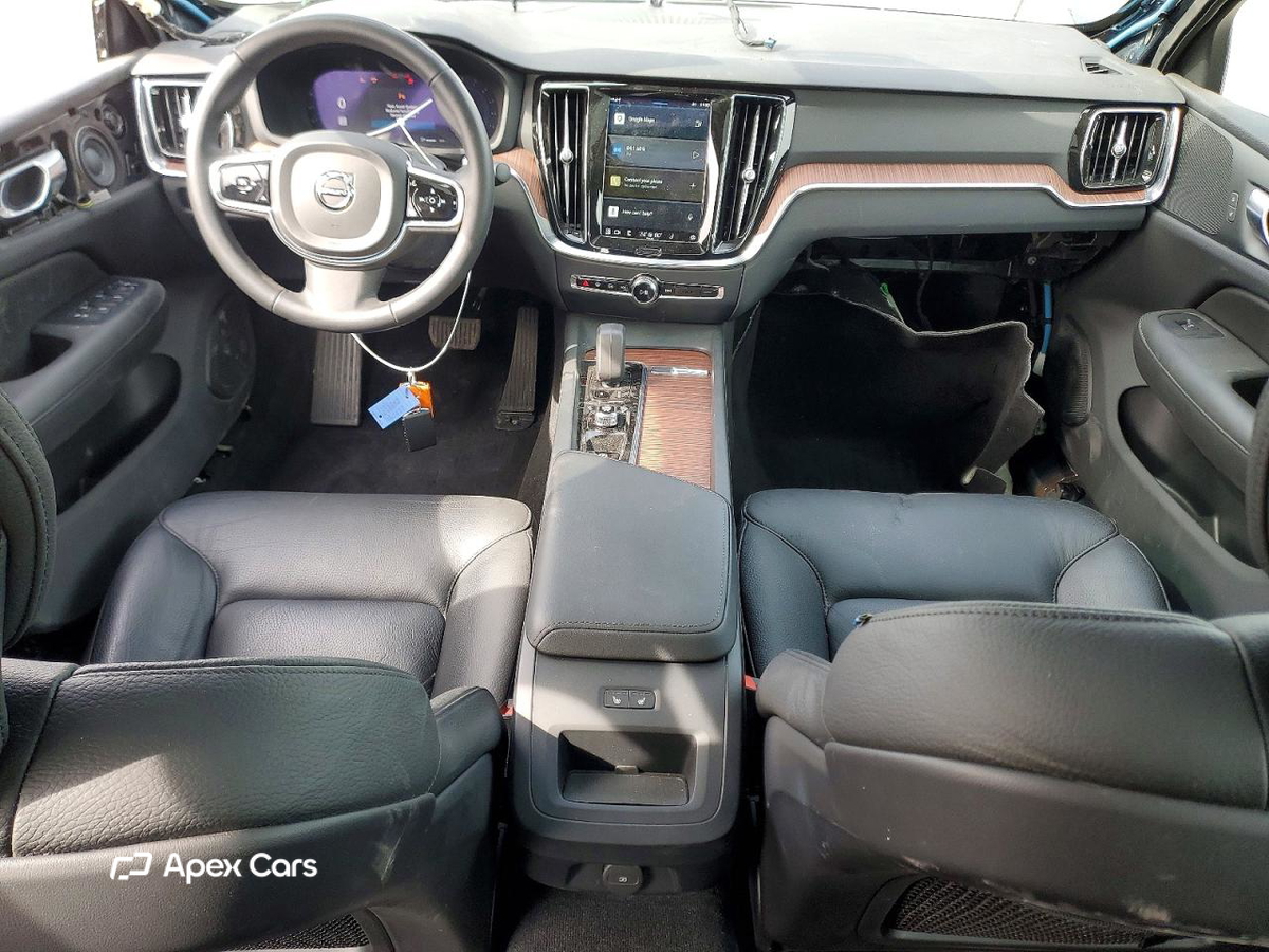 Volvo S60 2024