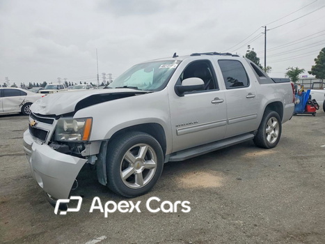 Chevrolet Avalanche 2011 - Image 1 of 13