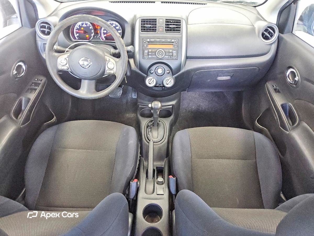 Nissan Versa 2012