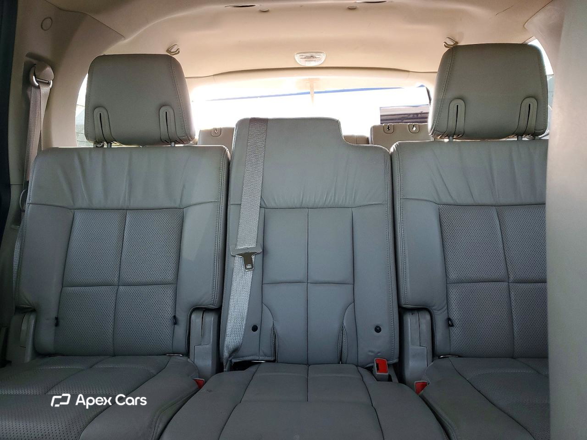 Lincoln Navigator 2011