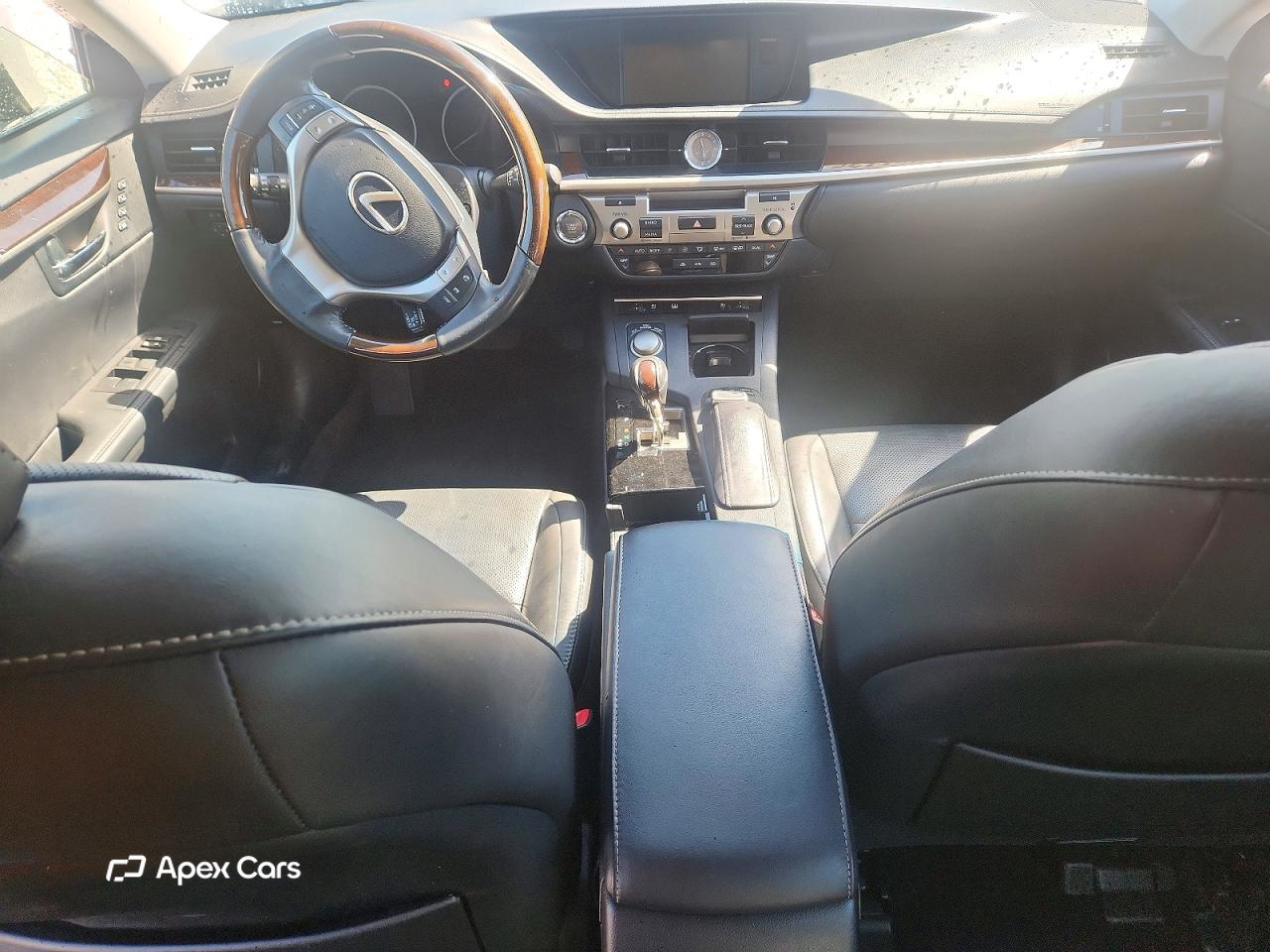 Lexus ES 2015