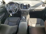 Chrysler 300 2022