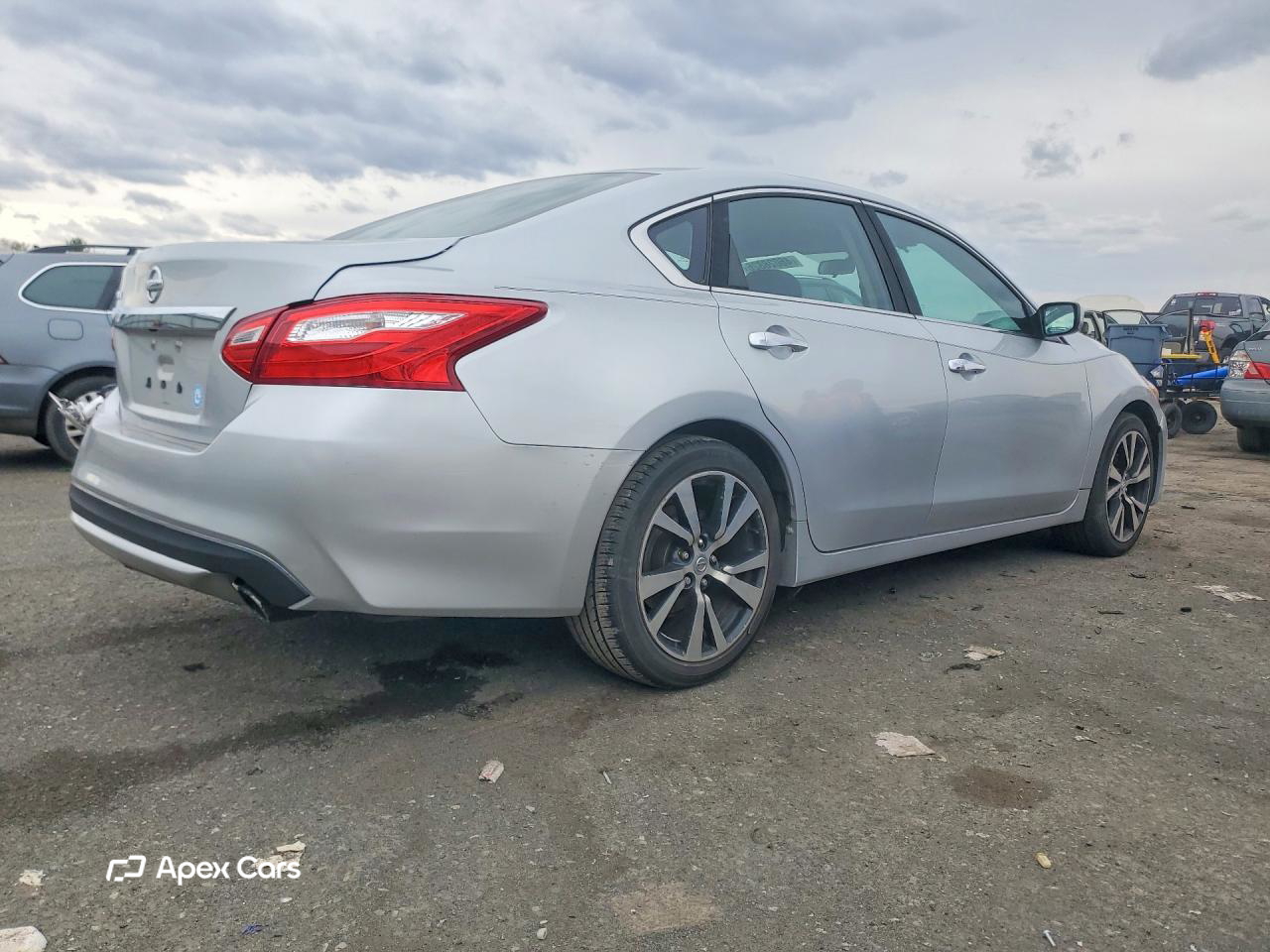 Nissan Altima 2016