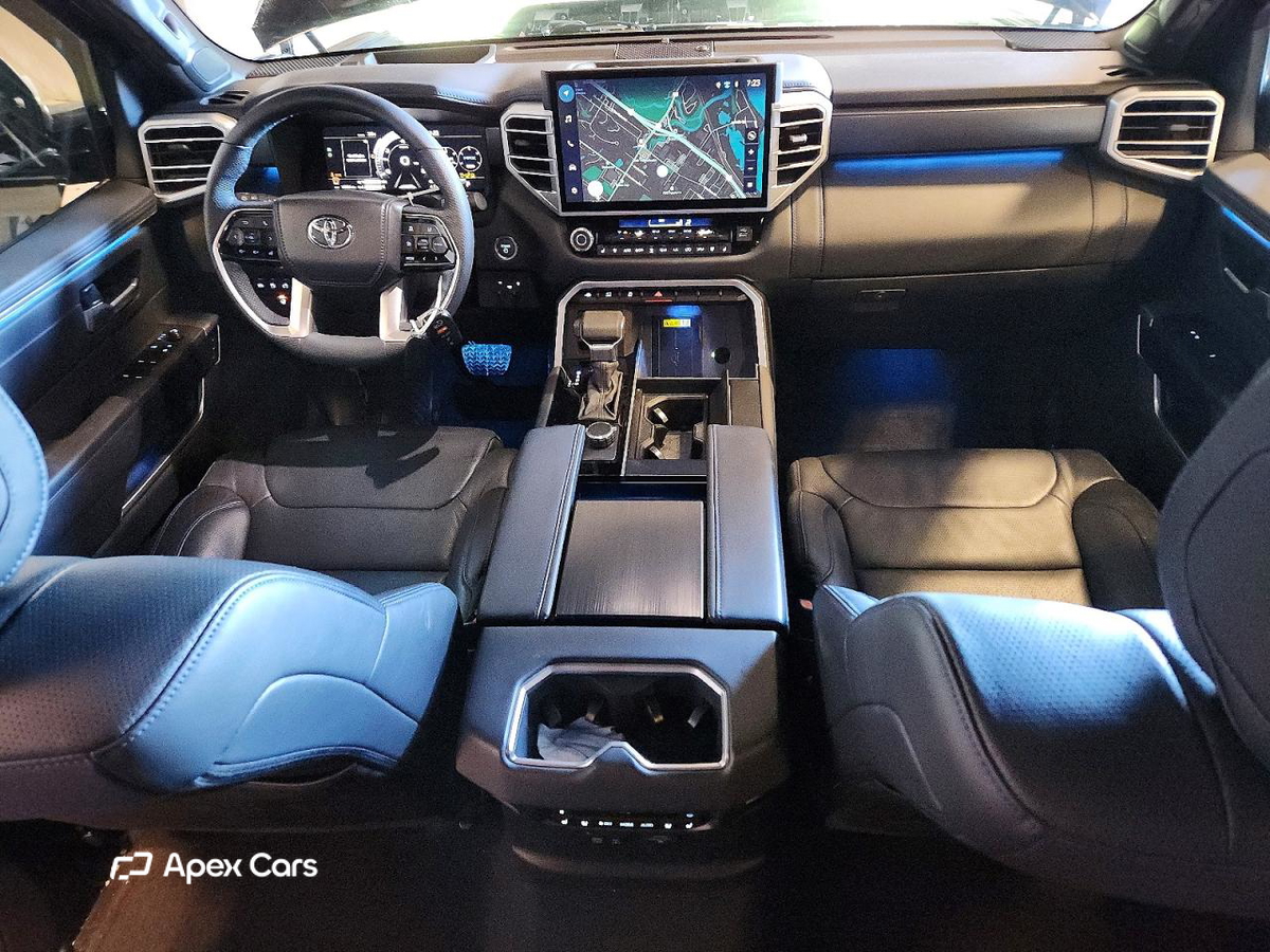 Toyota Sequoia 2024