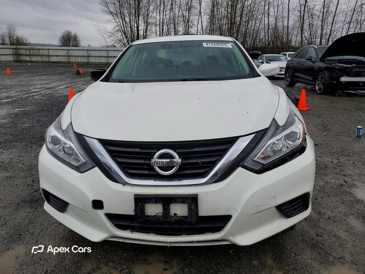 Nissan Altima 2018