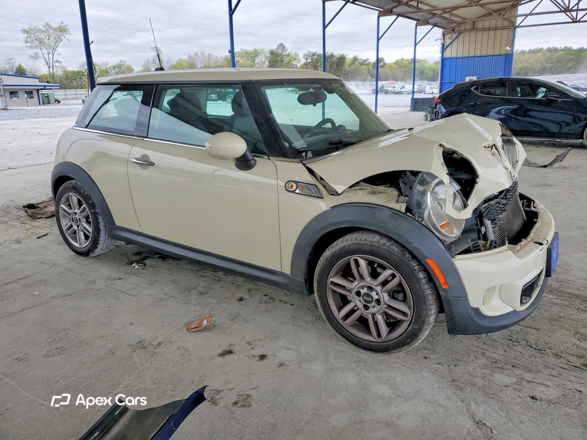 MINI Cooper 2012
