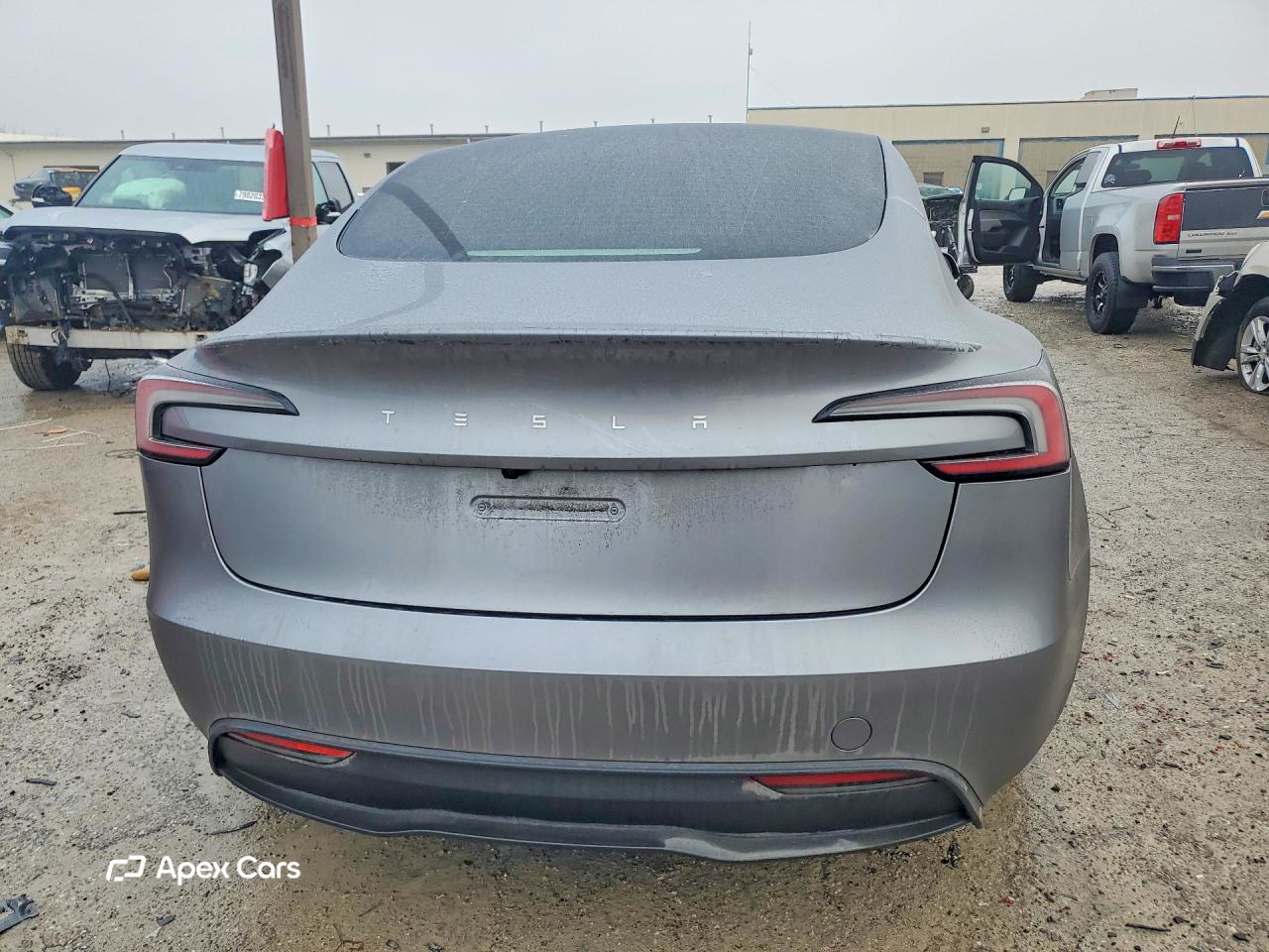 Tesla Model 3 2025