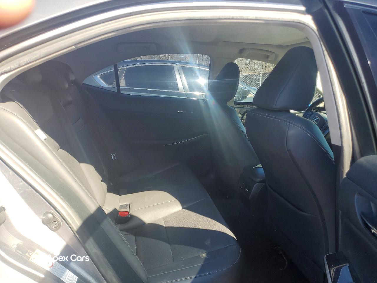Lexus IS 2016