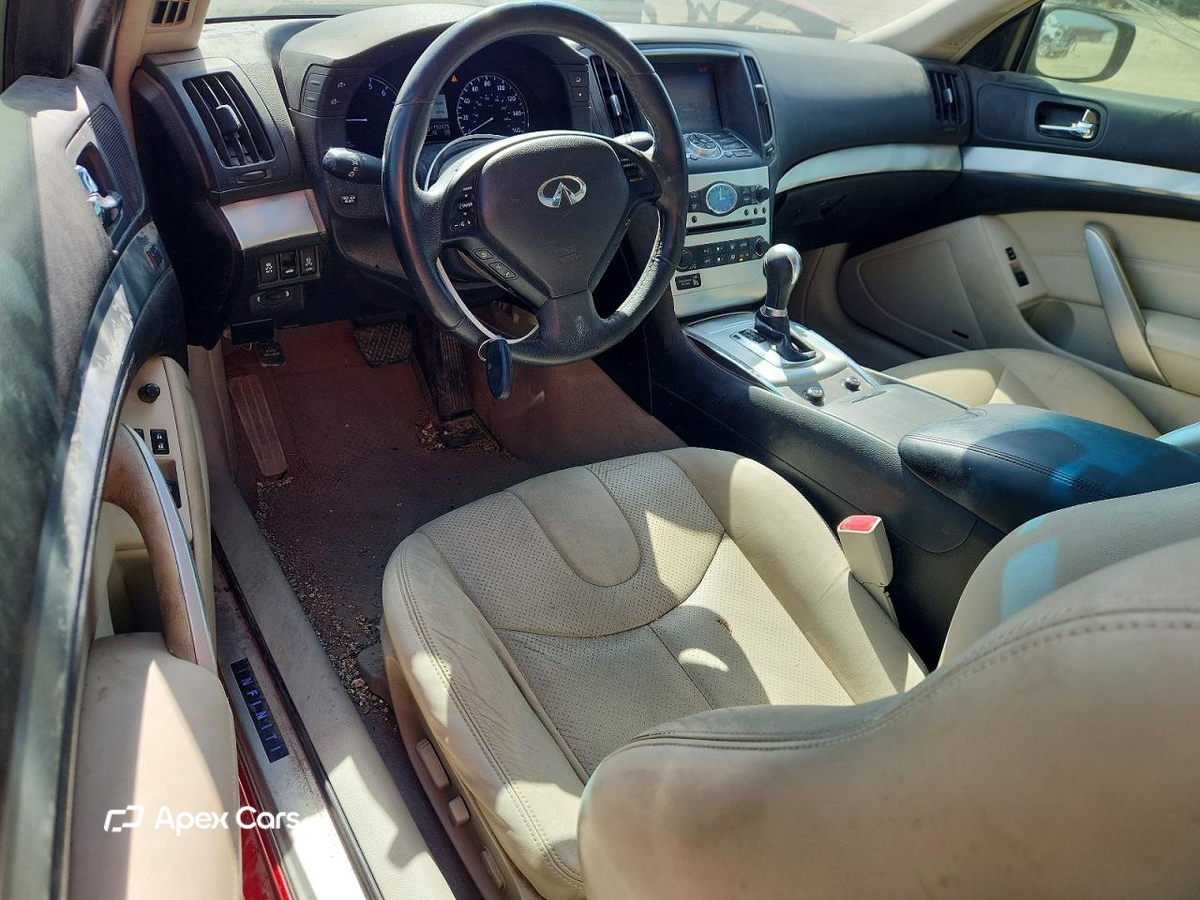Infiniti G 2013