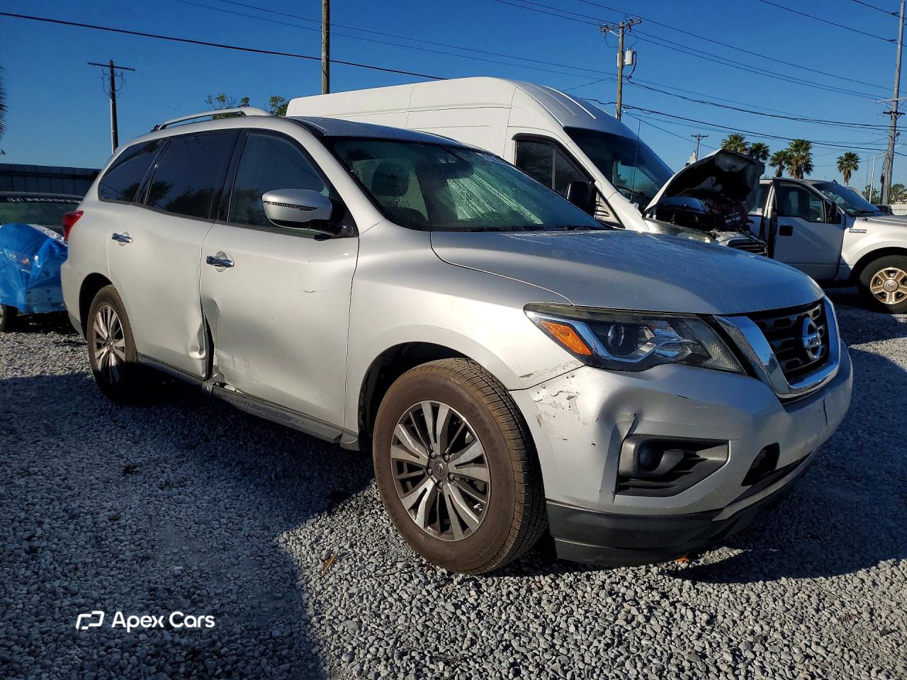 Nissan Pathfinder 2019