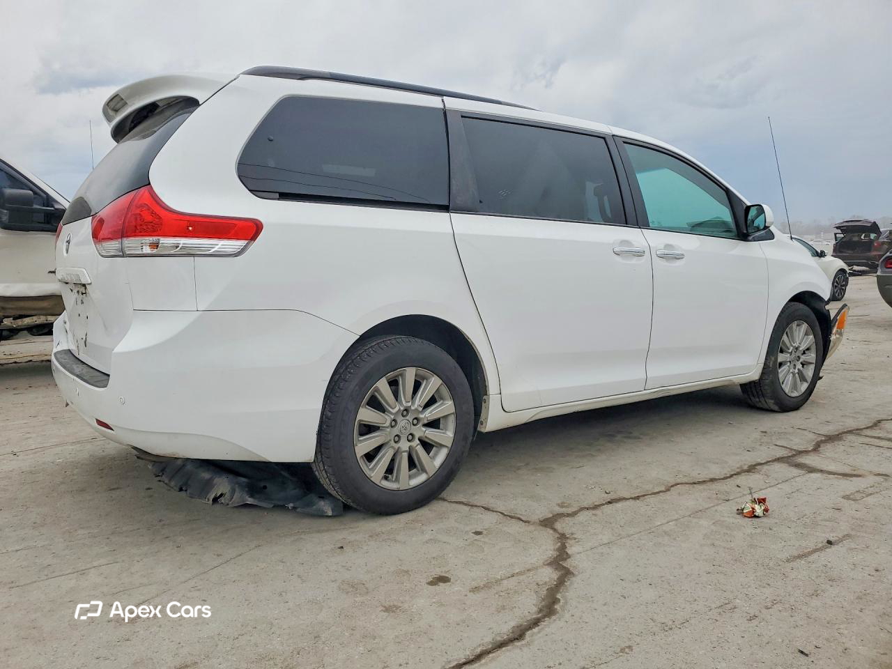 Toyota Sienna 2013