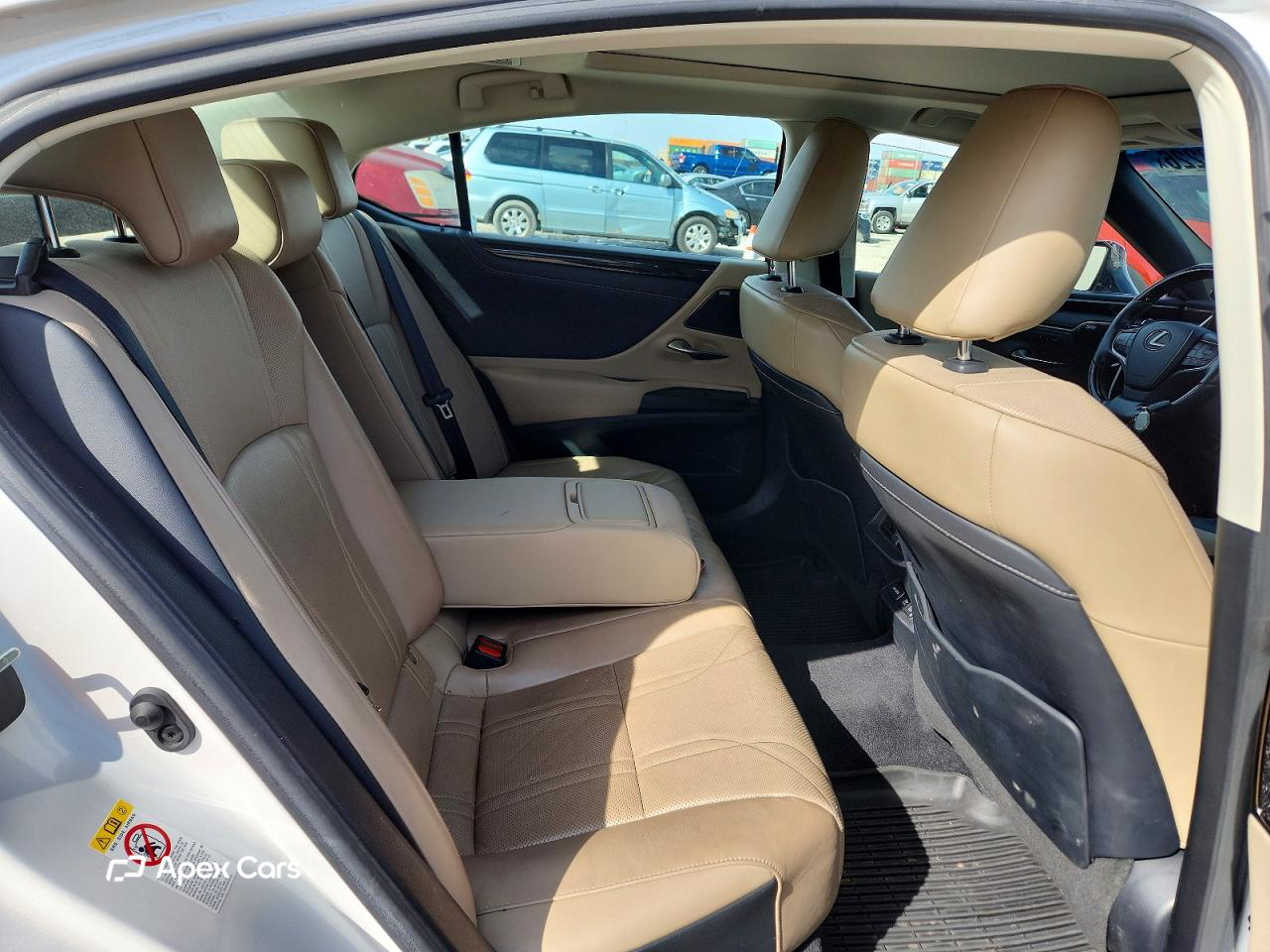 Lexus ES 2019