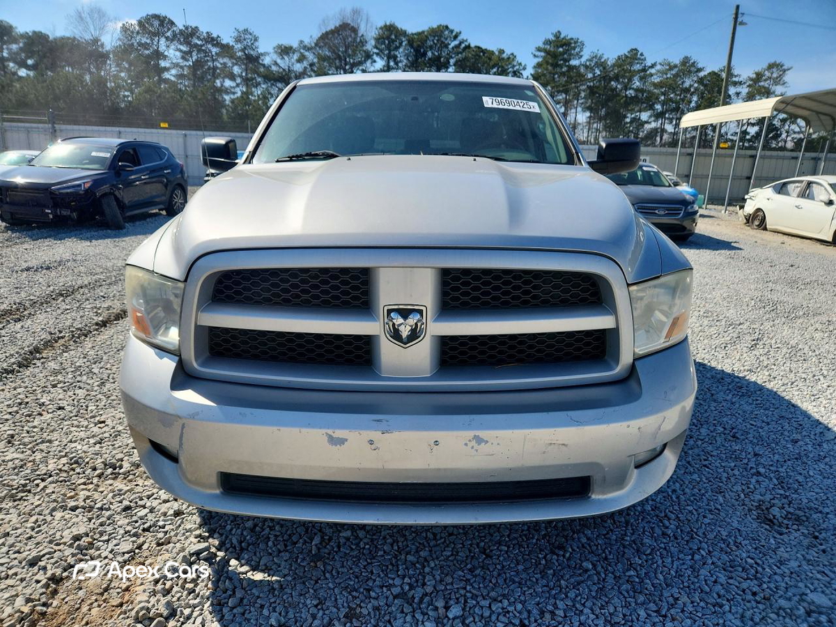 Dodge RAM 2012