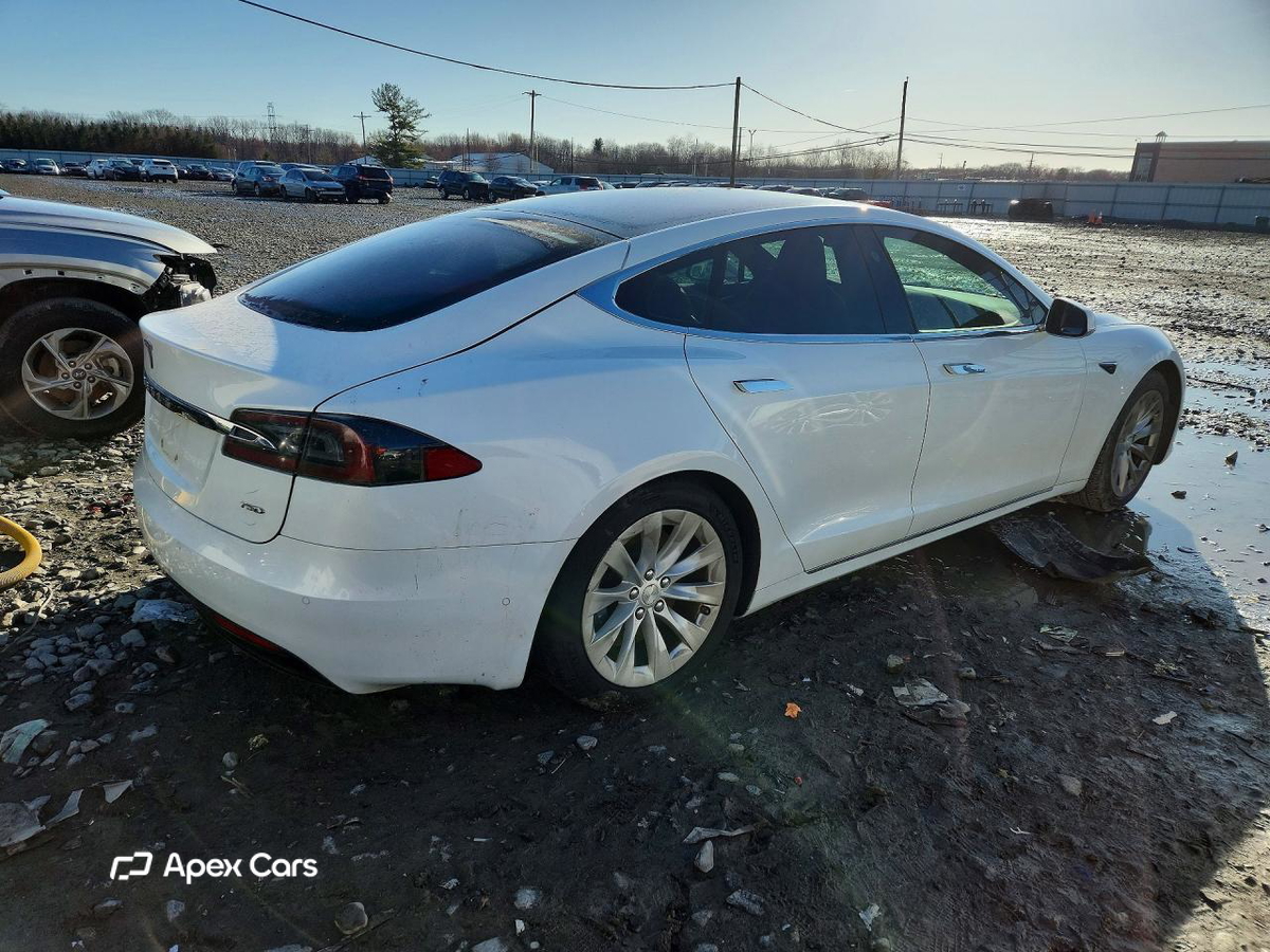 Tesla Model S 2017