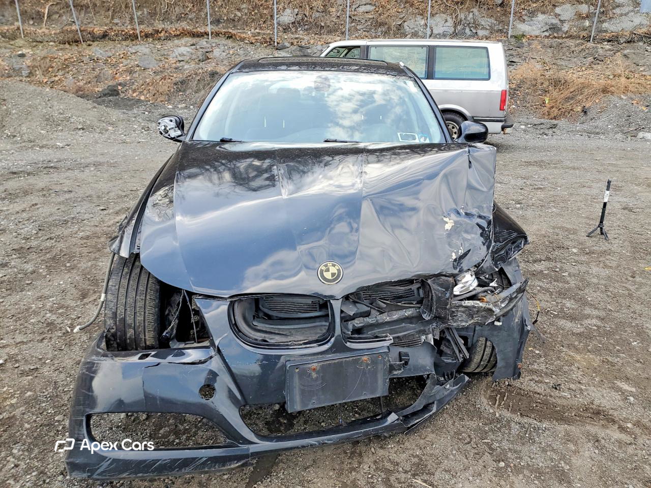 BMW Series 3 2011