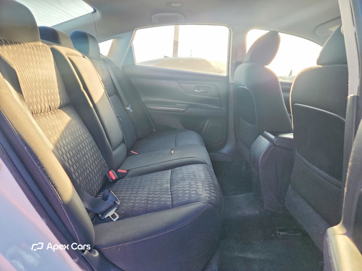 Nissan Altima 2017