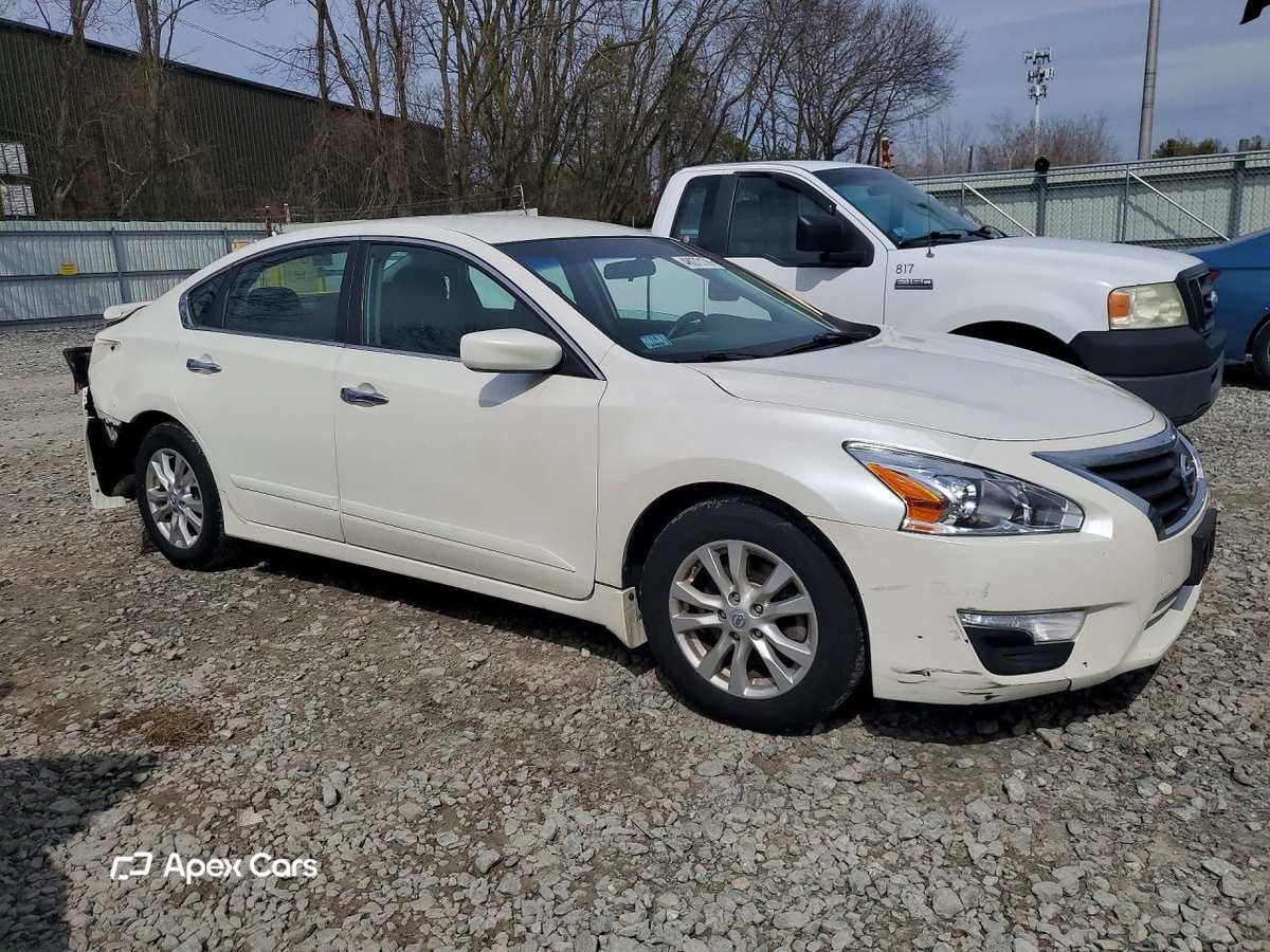 Nissan Altima 2014