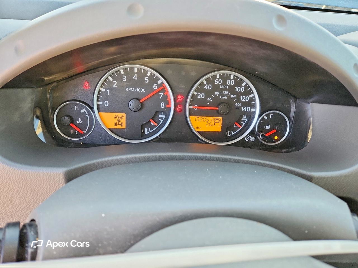 Nissan Navara (Frontier) 2011