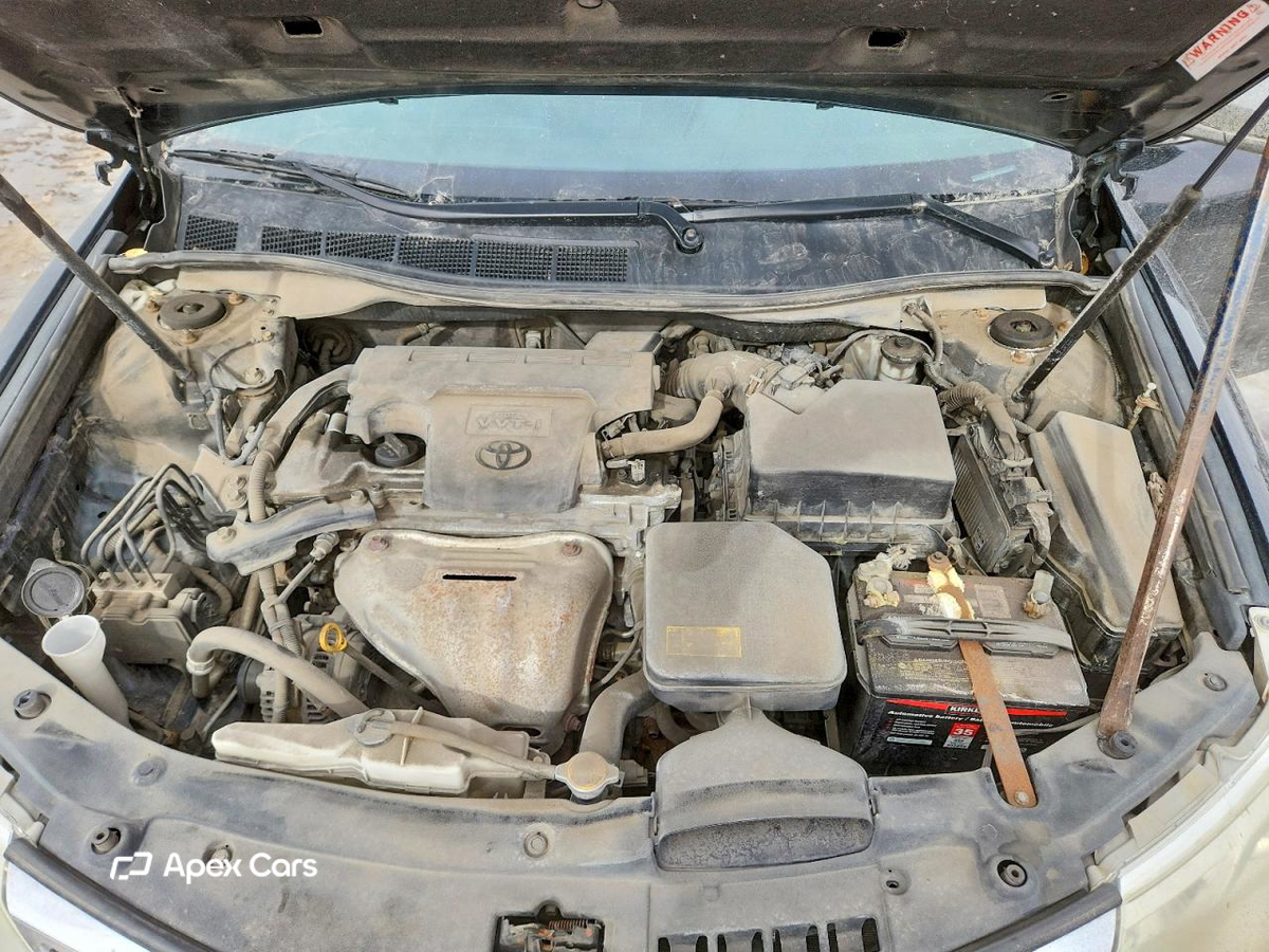 Toyota Camry 2012