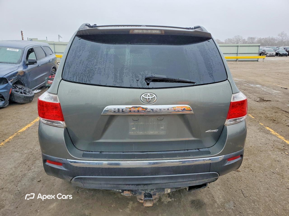 Toyota Highlander 2011