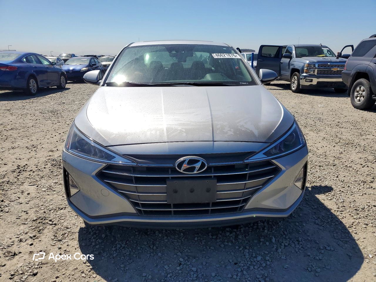 Hyundai Elantra 2020