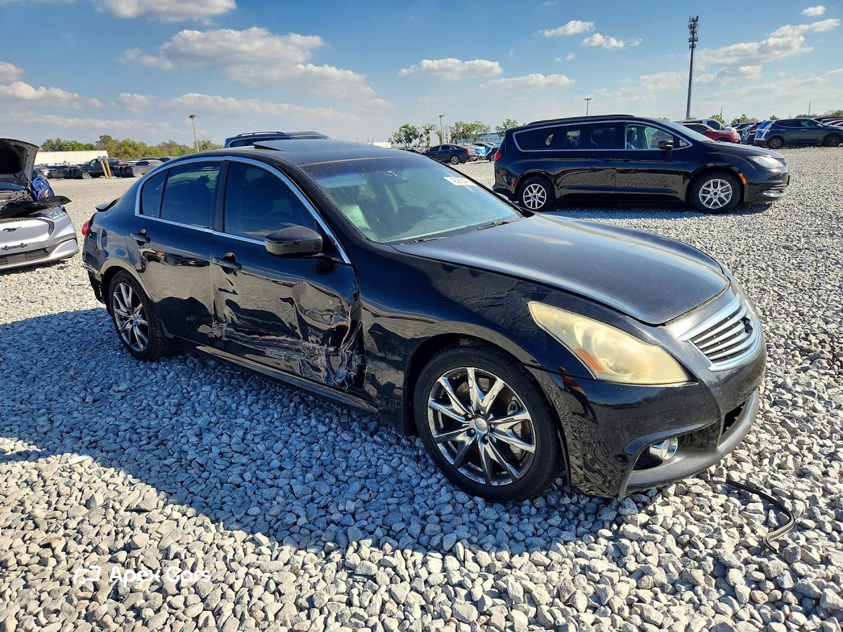 Infiniti G 2013