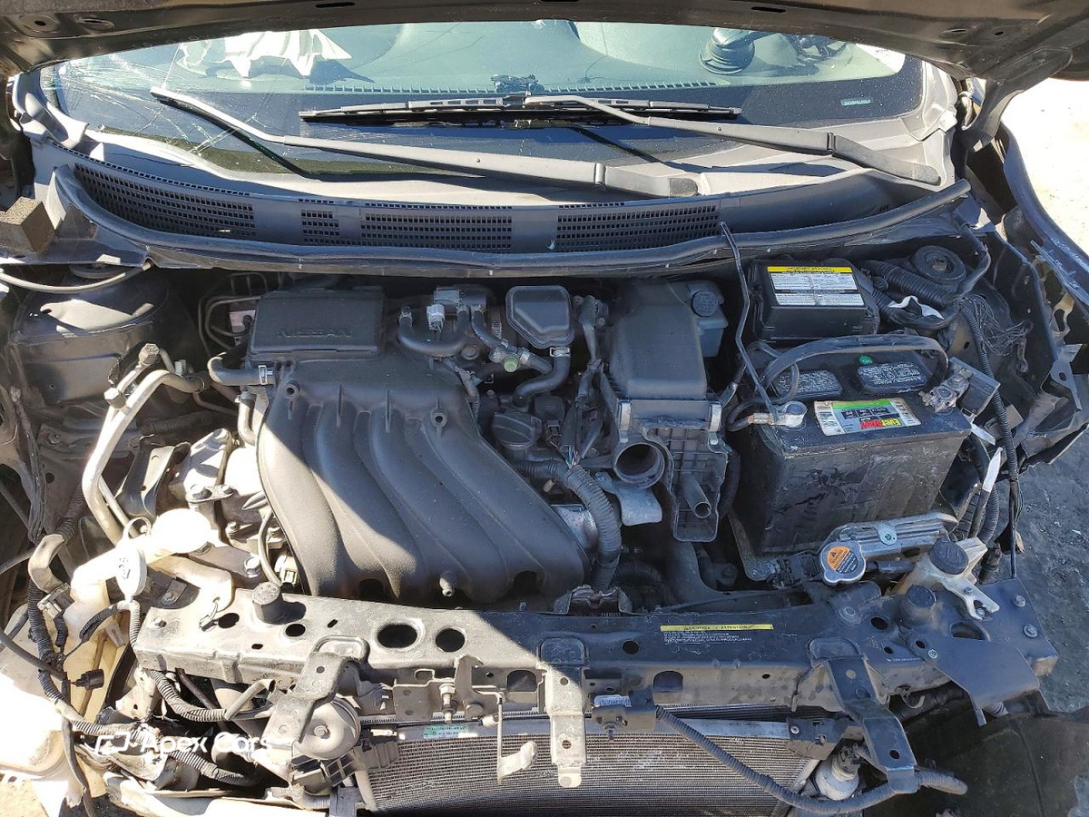 Nissan Versa 2012