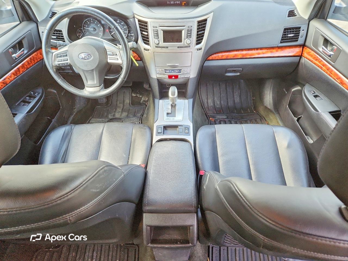 Subaru Outback 2012
