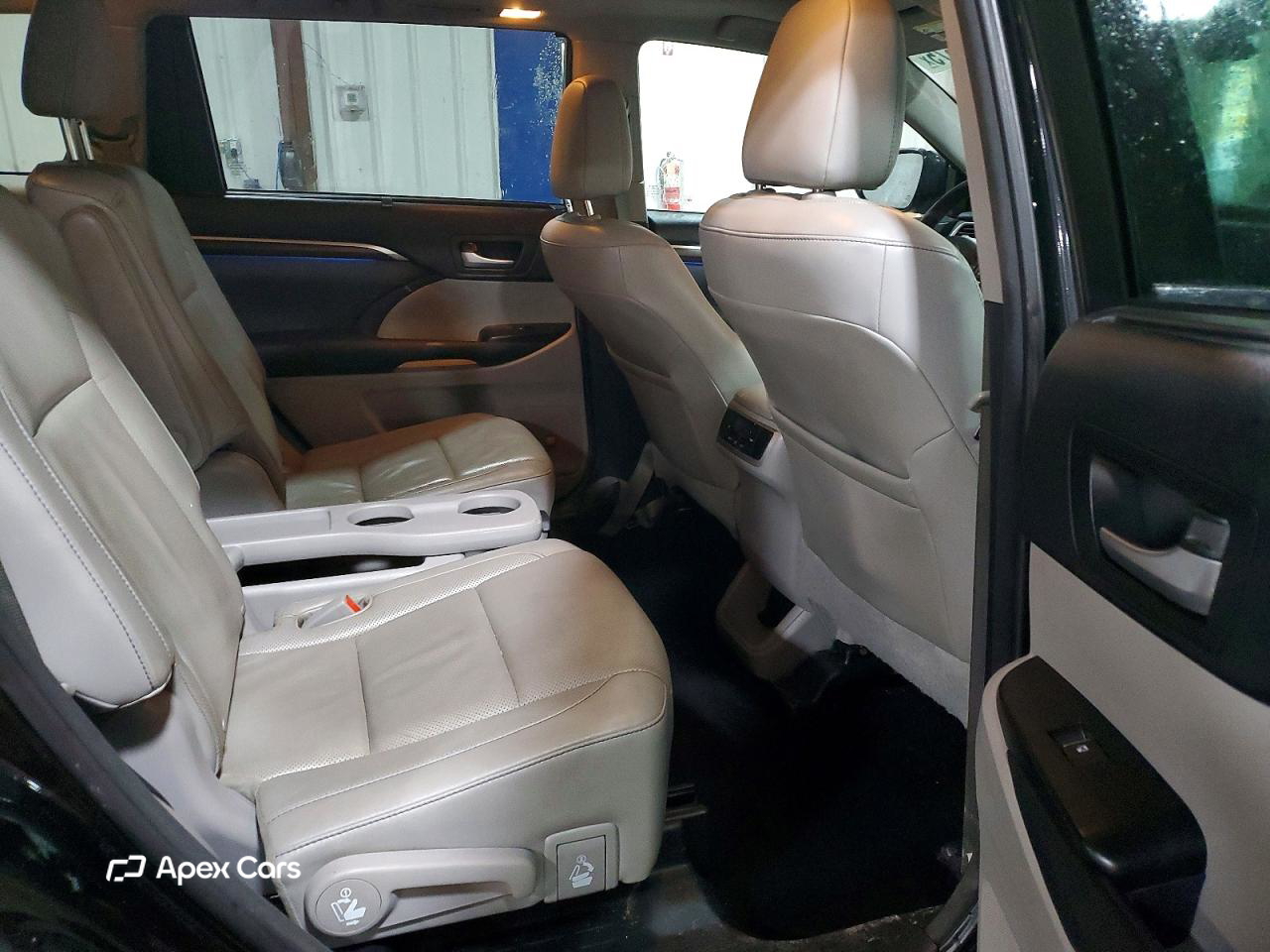 Toyota Highlander 2015