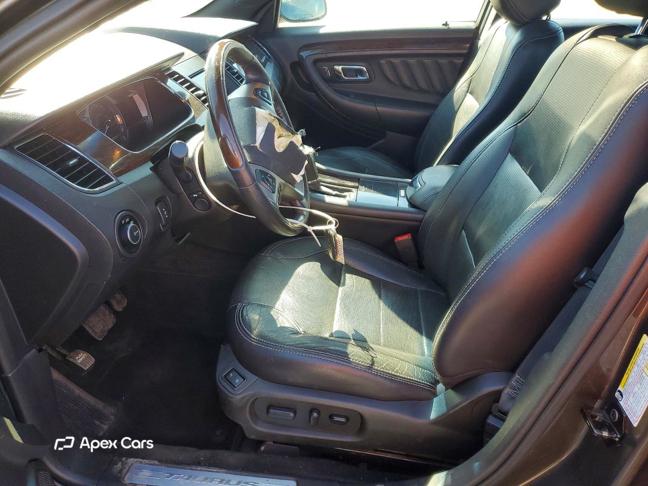 Ford Taurus 2015