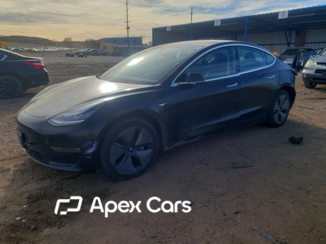 Tesla Model 3 2019 - Image 1 of 12