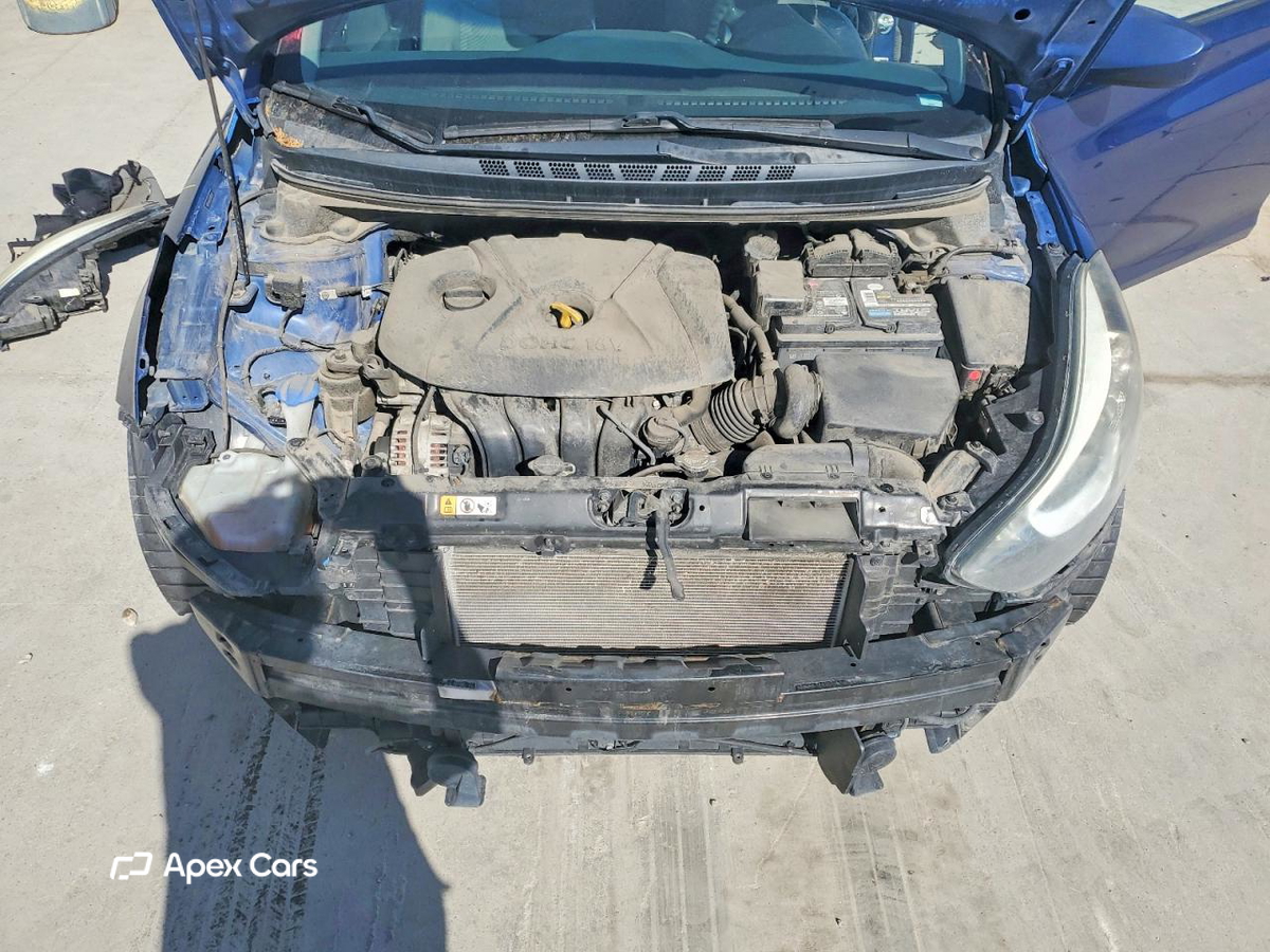Hyundai Elantra 2016