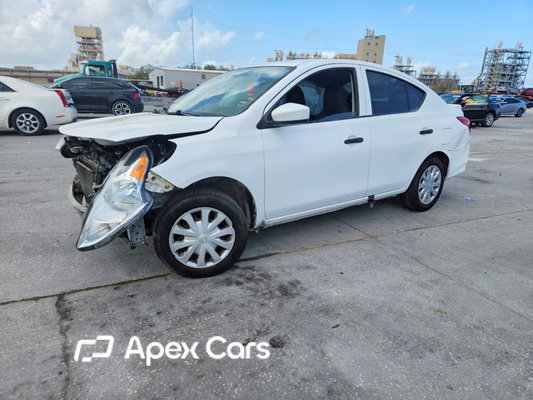 Nissan Versa 2016 - Image 1 of 12