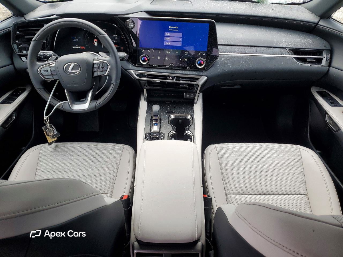 Lexus RX 2025