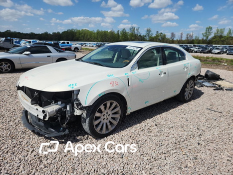 Lincoln MKS 2012 - Image 1 of 13
