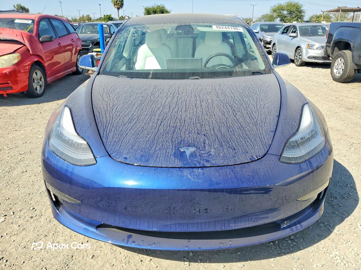 Tesla Model 3 2020