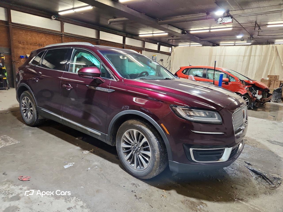 Lincoln Nautilus 2020