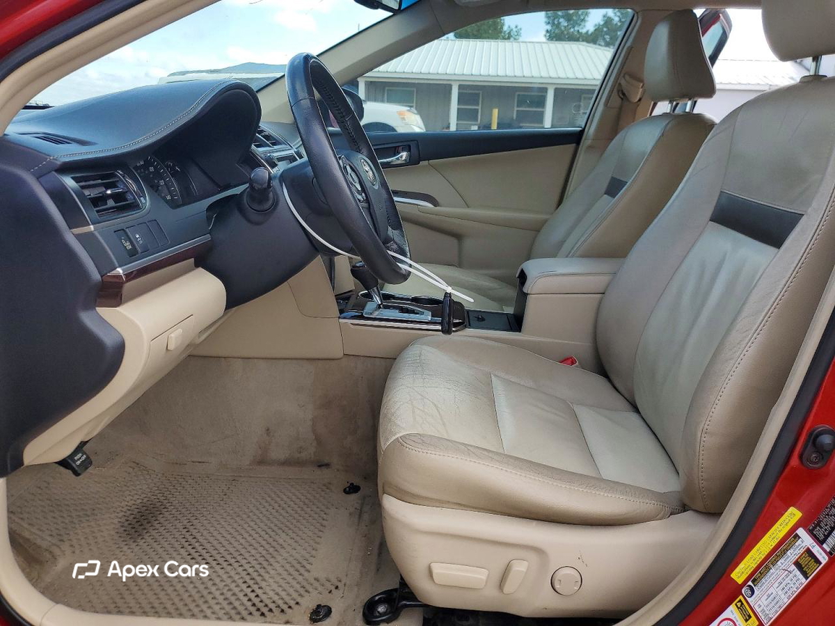 Toyota Camry 2012