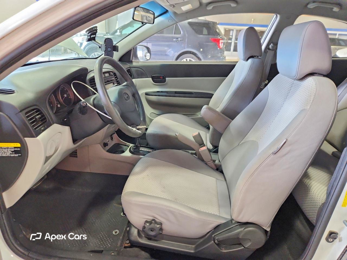 Hyundai Accent 2010