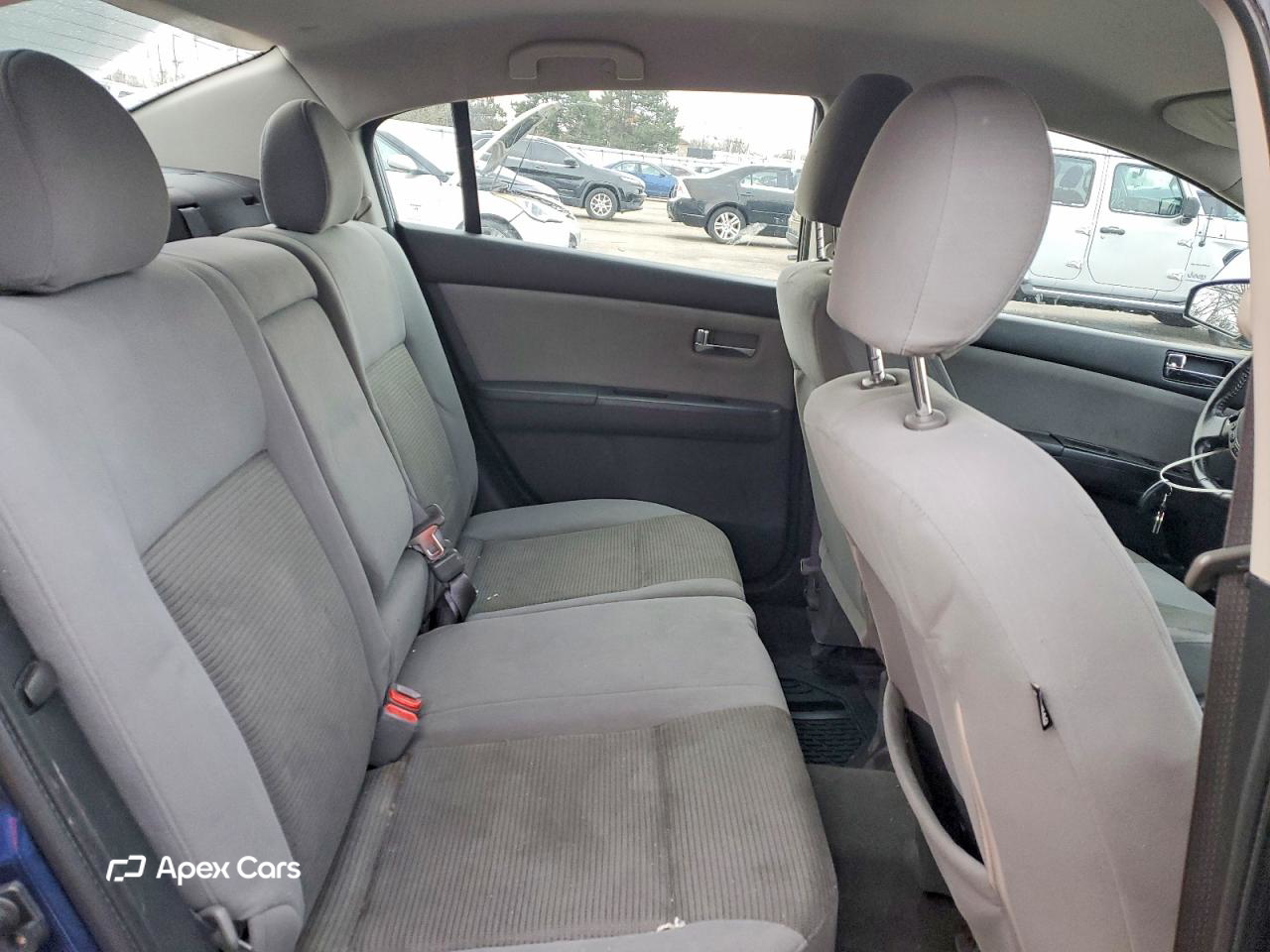 Nissan Sentra 2012