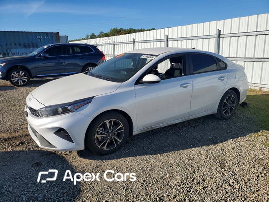 Kia Forte 2023 - Image 1 of 12