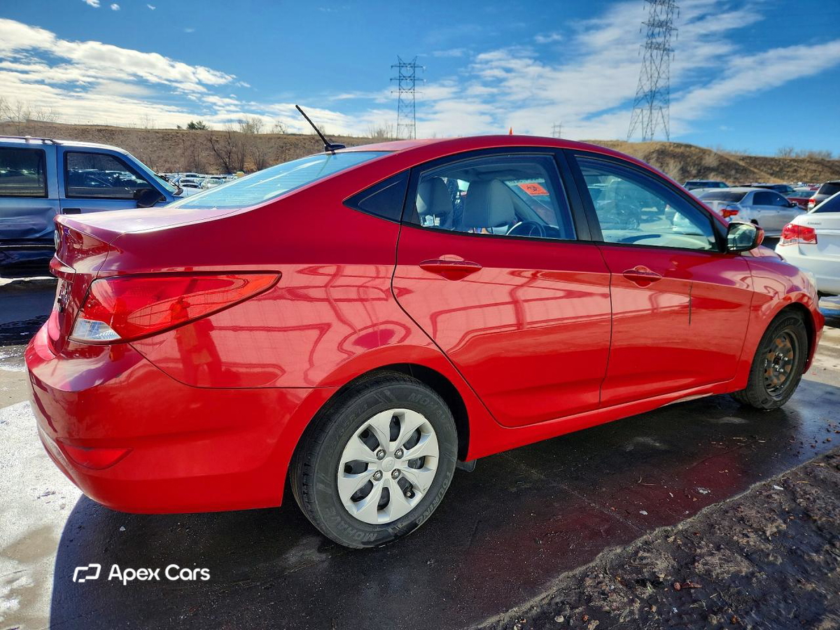 Hyundai Accent 2015