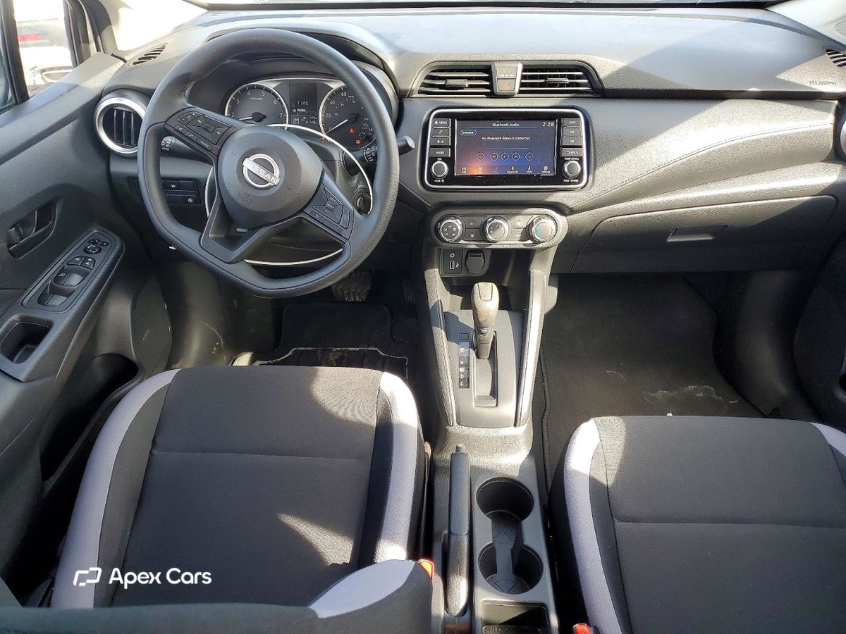 Nissan Versa 2025