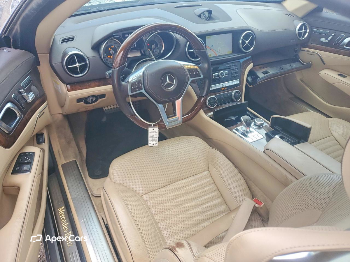 Mercedes-Benz  2013