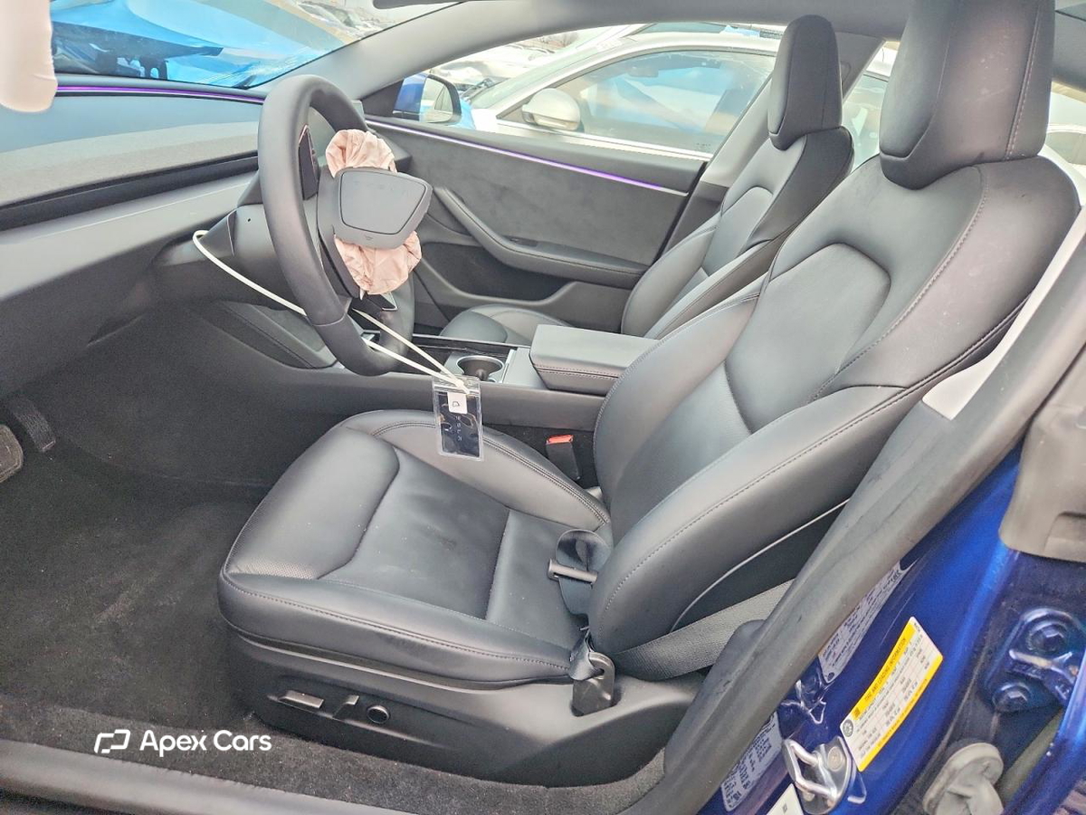 Tesla Model 3 2025