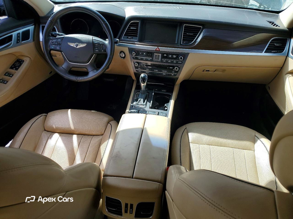 Hyundai Genesis 2015