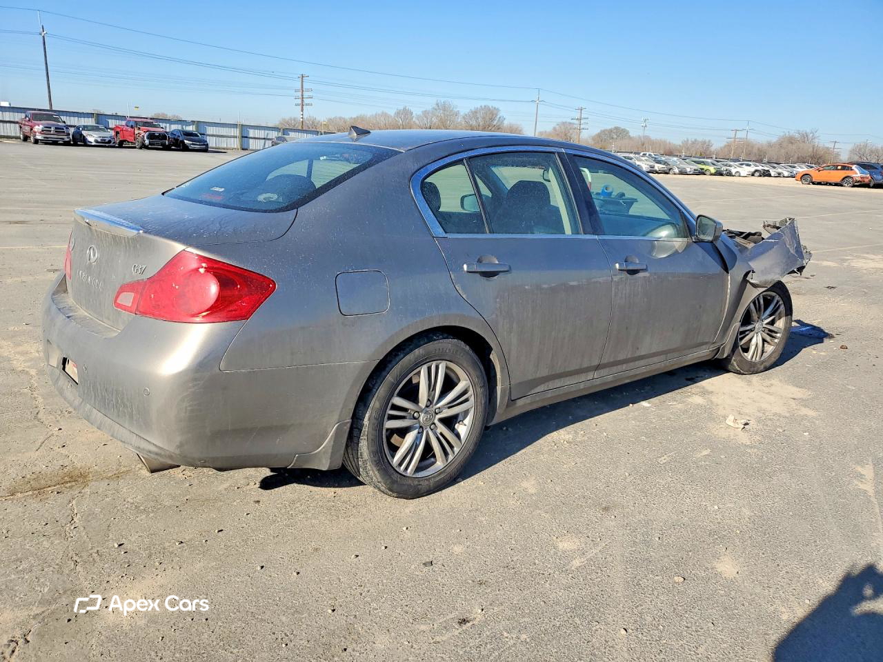 Infiniti G 2010