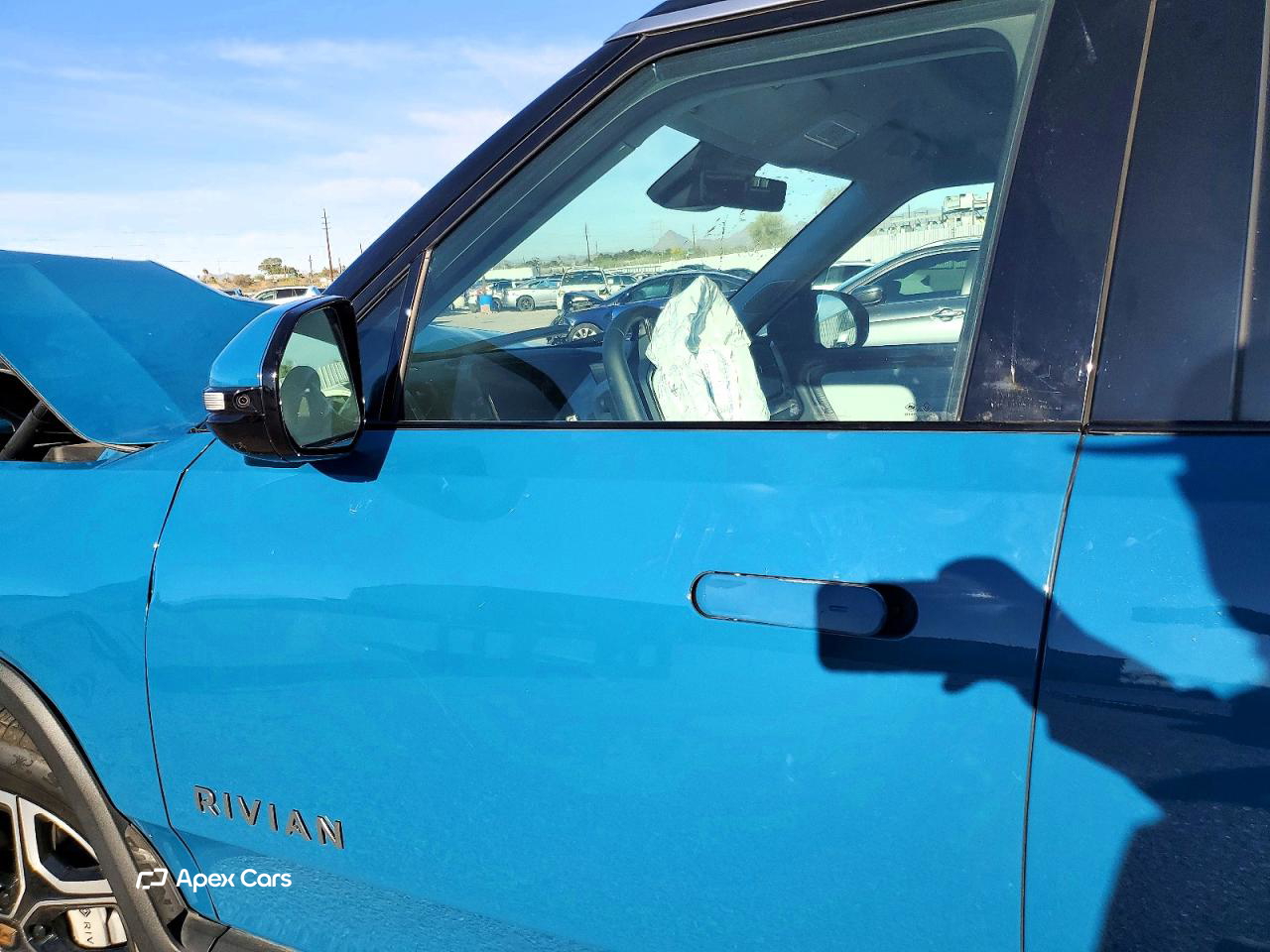 Rivian R1S 2025